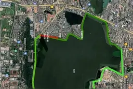 探访：武汉南湖被铁丝网拦成私家湖，环湖路为何10年修不通图片