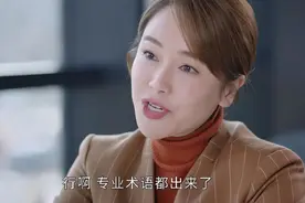 46岁左小青对比46岁袁泉，“打针脸”和天然脸的差距一目了然图片