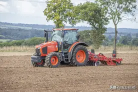 久保田将为M6001多功能拖拉机引入更多选择图片