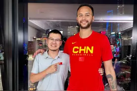 李凯尔有没有退美国籍？杨毅、苏群给出了答案图片