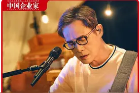 罗大佑孙燕姿打擂台，马化腾张一鸣掰手腕图片