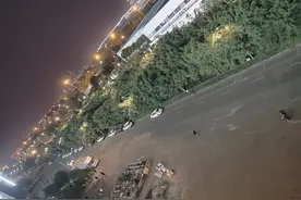 记录在成都富士康的工作经历图片