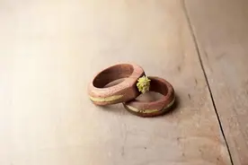 永远不要在朋友面前，随便说这三句话，切记！图片