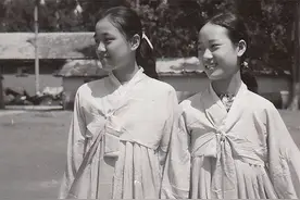 59年一名志愿军战士与朝鲜姑娘结合，选择放弃中国国籍，结局如何图片