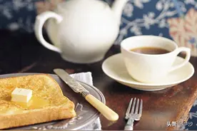 欧洲人到底喜欢喝咖啡还是茶？1773年12月16日波士顿茶叶事件发生图片