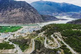 今天，墨脱第二条公路全线建成！|中国自驾地理图片