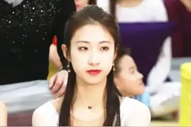 19岁花滑女神陈虹伊无缘冬奥会，发文：很遗憾，未来会继续努力图片