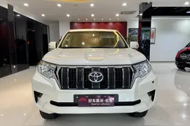 厦门丰田进口霸道4000报价：包牌70多万图片