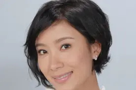 知名演员杨怡：嫁小丈夫，两年抱俩，42岁生二胎得儿子，幸福圆满图片