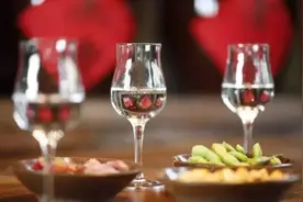 为啥喝了酒身上会有“酒气”？告诉你3点技巧，轻松去身上酒味图片