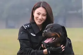 她曾与吴京搭档一炮而红，而后却因转型失败，只能无奈嫁人图片