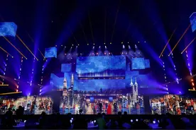 央视毫不留情的一“剪”，让华晨宇“乐坛之神”的名号，就此失去图片