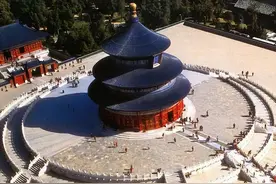 北京天坛是一个祭天圣殿，也是如今的祈年殿图片