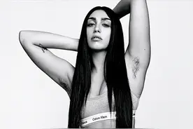 麦当娜25岁女儿骄傲秀腋毛，身姿健壮，获大牌设计师青睐比肩超模图片