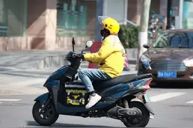 最低价格不到3000，最高续航500公里，这3款电动车，很适合跑外卖图片