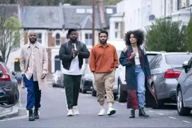 始祖鸟爆火背后：疯狂「追鸟」人，与月入4万的贩鸟生意图片