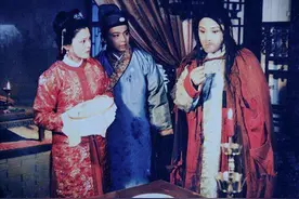 荣国府被抄家后，贾宝玉的日子过得有多惨？脂砚斋的批语一针见血图片