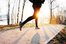 男性长期跑步的好处图片