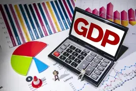 公布啦！2021年美国GDP达230396亿美元，中美差距仍有5.3万亿美元图片