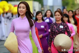 越南全国9950多万人，普通人一个月的工资，到底有多少钱？图片