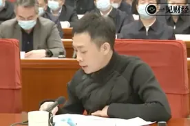 “安欣”上了《新闻联播》，揭秘张译的生意经图片