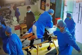 “不等核酸了先抢救！”路人倒地昏迷，广东这家医院这样做图片