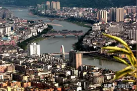 铭记宫乔岩13：永驻我心的小城之“星”图片