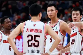 拒绝重建！广东男篮顶薪续约赵睿，老队长有望回归，争CBA总冠军图片