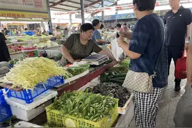 建议中老年：多吃3种含“长寿元素”的菜，营养丰富，越活越年轻图片