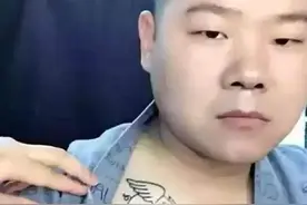 当纹身“老了”会变成什么样？看完会后悔吗？还去纹不？图片