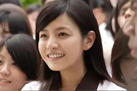 6位没有“上镜脸”的女星，真人惊为天人，荧屏中却平平无奇图片