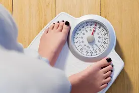 26岁青岛女子坚持“过午不食”，半年后，身体发生了哪些变化？图片