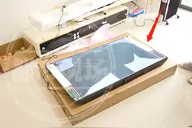 在“京东”网购电视拆箱后屏裂 承诺的“上门换新”变成赔500元？图片