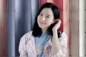 41岁香港著名女星为转运宣布改名，至今仍是单身，身边不缺追求者图片