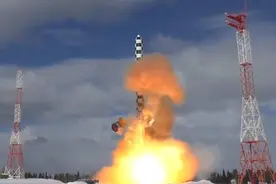 美军眼中的死神“镰刀”：俄罗斯SS-27，“白杨-M”洲际弹道导弹图片