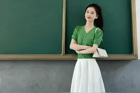 副科女教师如何搭配？这10套搭配值得借鉴，气质优雅很高级图片