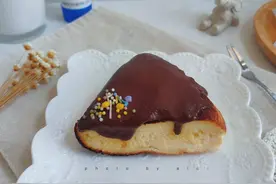 不用烤箱，用平底锅也能做蛋糕，松软香甜，好吃又简单图片