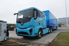 续航800公里，售价高达198万，三一魔塔电动重卡比燃油车省钱吗？图片