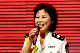 著名歌唱家卞小贞：嫁平凡丈夫相守53年，脑瘫儿子也已经步入中年图片