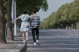 谈恋爱需要告知父母吗？图片