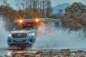 行业首创硬升顶，B+C型房车的结合，途酷神行太保真的来了图片