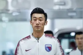 800万年薪还不满足，张鹭踢假球收200万，场下养小三一个月给20万图片