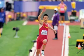 跳远冠军王嘉男：8.36米的绝地反击图片