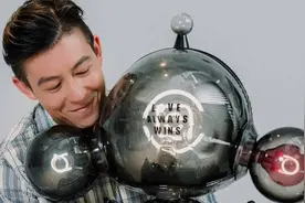 顶不住！陈冠希直接将泡泡玛特「炒」到 1W 一个图片