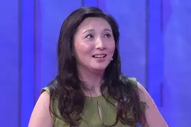 94年漂亮女兵退伍，收到暗恋战友情书却不敢回，20年后上节目苦寻图片