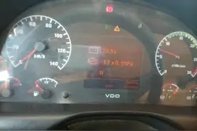 当职业驾驶员有前途吗？肯定的说只能糊口。图片