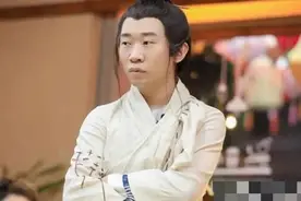 杨迪怎么火起来的 杨迪个人资料简介 身高体重多少图片