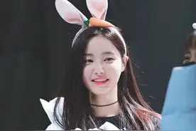 李妍雨，她是李敏镐的绯闻女友，更是韩国女团的颜值“天花板”图片