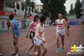 呼和浩特市第二中学：团结是不变的底色图片