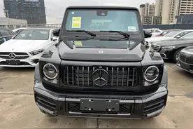 落地超350万！22款奔驰AMG G63 55周年纪念版实拍，黑色车漆，真酷图片